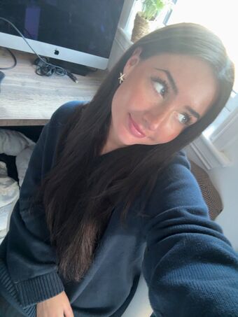 dharma Photo Fuites Nudes OnlyFans 11