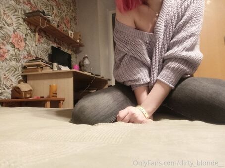 dirty_blonde__