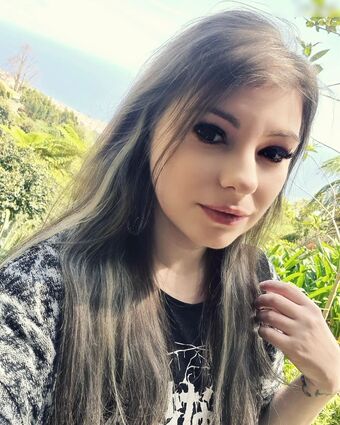 Divi Photo Fuites Nudes OnlyFans 43