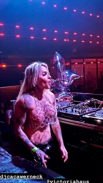 DJ Caca Werneck Photo Fuites Nudes OnlyFans 70