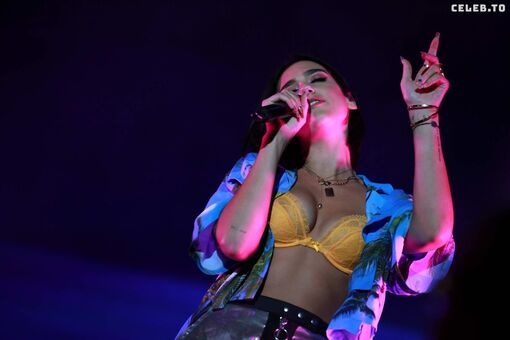 Dua-lipa