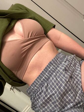 Dumb Pup Photo Fuites Nudes OnlyFans 8
