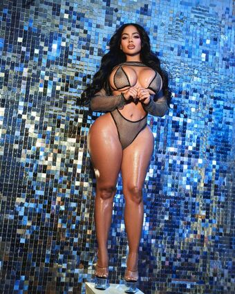 E.dot Photo Fuites Nudes OnlyFans 33