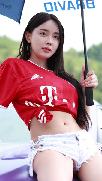 e.l.2.a Photo Fuites Nudes OnlyFans 6