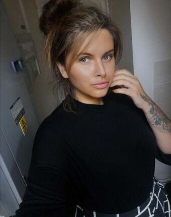 Easygoing7356 Photo Fuites Nudes OnlyFans 13