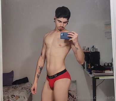 eeerik Photo Fuites Nudes OnlyFans 24