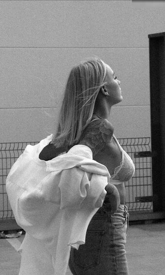 Ela Rausch , Raphaela