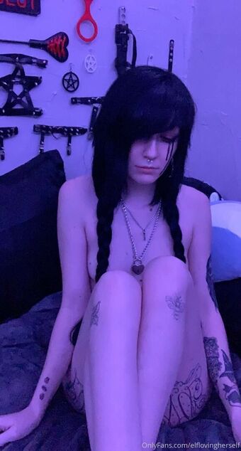 elflovingherself Photo Fuites Nudes OnlyFans 6