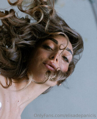 Elisa De Panicis Photo Fuites Nudes OnlyFans 9