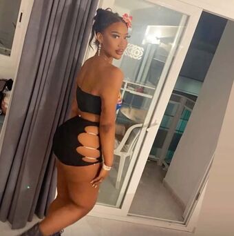 Ella Mac Photo Fuites Nudes OnlyFans 10