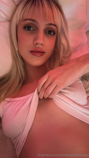 ellabeefreshman Photo Fuites Nudes OnlyFans 13