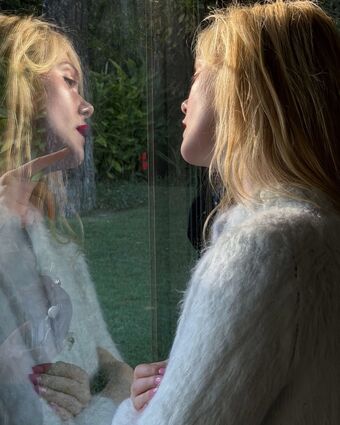 Elle-fanning Photo Fuites Nudes OnlyFans 1366