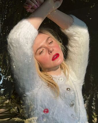 Elle-fanning Photo Fuites Nudes OnlyFans 1369