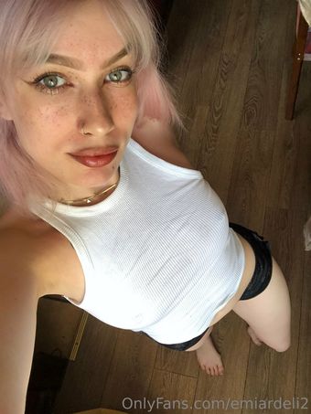 emiardeli2 Photo Fuites Nudes OnlyFans 2