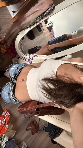 Emika Webster Photo Fuites Nudes OnlyFans 39