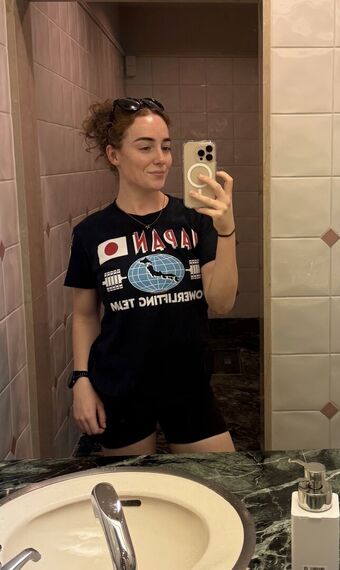 Emily Roach Photo Fuites Nudes OnlyFans 7
