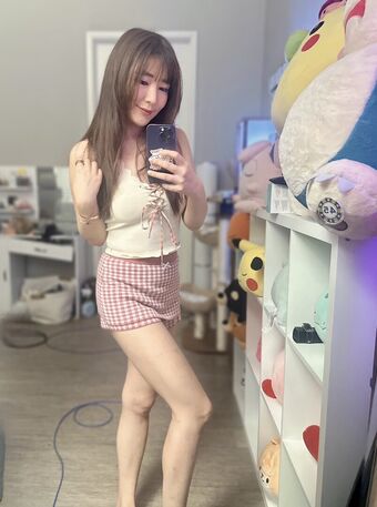 Emily Wang Photo Fuites Nudes OnlyFans 50