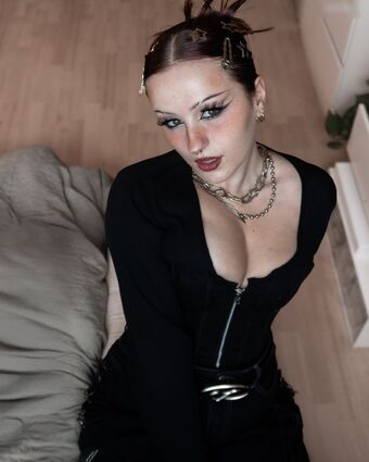 Emmo Photo Fuites Nudes OnlyFans 13