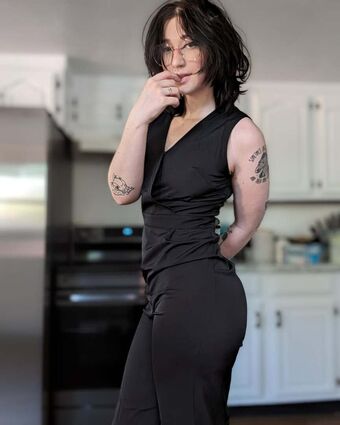 emoreptar Photo Fuites Nudes OnlyFans 9