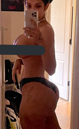 ericamena Photo Fuites Nudes OnlyFans 8
