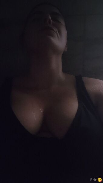 erinik Photo Fuites Nudes OnlyFans 3