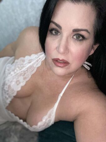 EV Parrish Photo Fuites Nudes OnlyFans 10