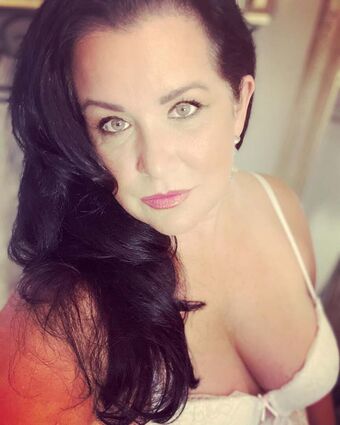 EV Parrish Photo Fuites Nudes OnlyFans 14