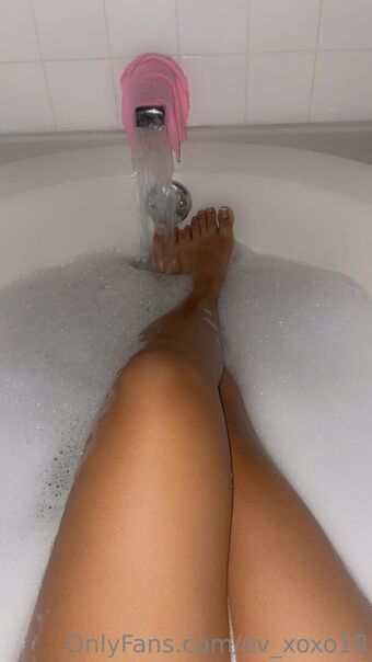 ev_xoxo18