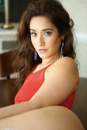 Eva-lovia