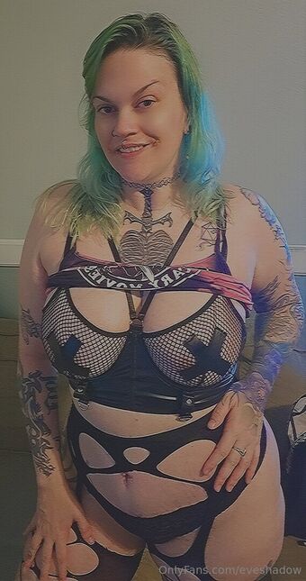 eveshadow Photo Fuites Nudes OnlyFans 19