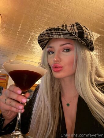 fayeflyn Photo Fuites Nudes OnlyFans 15