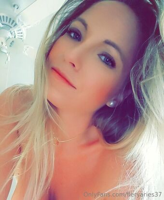 fieryaries37 Photo Fuites Nudes OnlyFans 22
