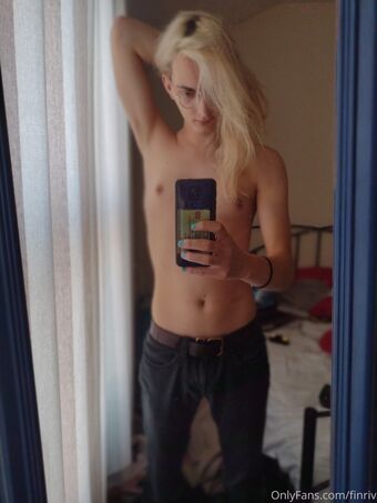 finriv Photo Fuites Nudes OnlyFans 3