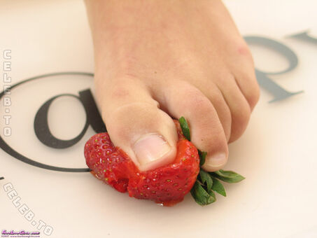 Footlovegirls Photo Fuites Nudes OnlyFans 1754