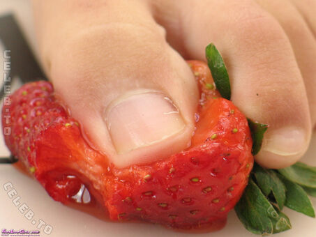 Footlovegirls Photo Fuites Nudes OnlyFans 1756