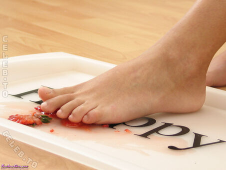 Footlovegirls Photo Fuites Nudes OnlyFans 1765