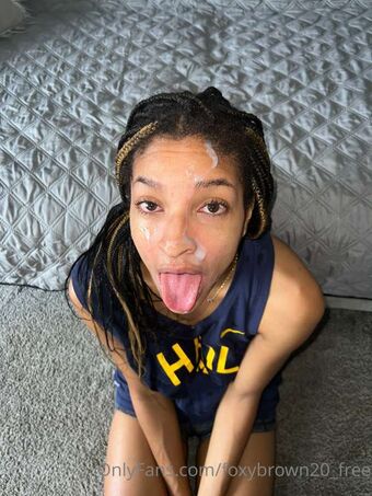 foxybrown20