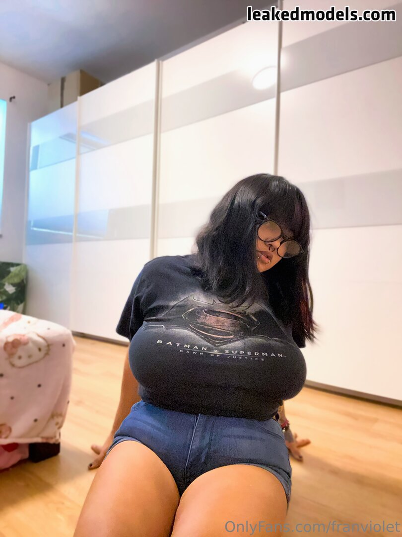 franowo  franviolet  franvioletuwu Photo Nude Leaks OnlyFans 23 -  Modèles Leakées
