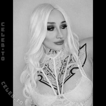 Frau Kopf Photo Fuites Nudes OnlyFans 23