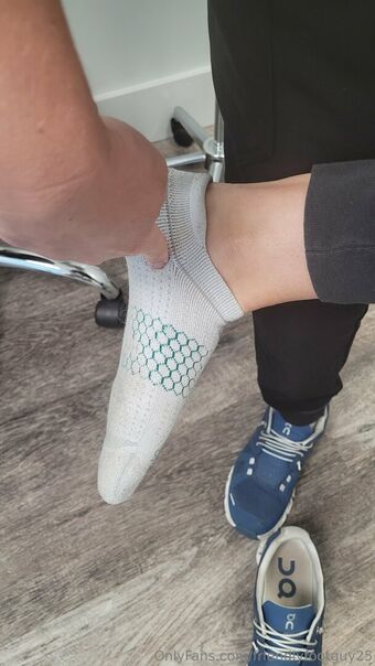 friendlyfootguy25 Photo Fuites Nudes OnlyFans 12