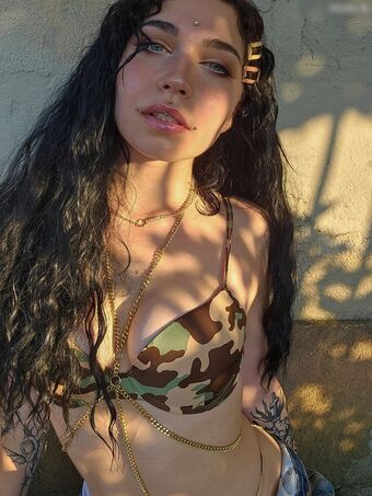 Gatto Photo Fuites Nudes OnlyFans 3