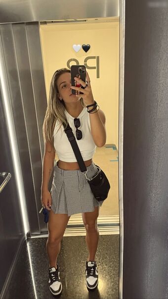 Giovana Queiroz Costa