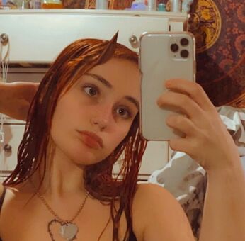 Gothicbratgf
