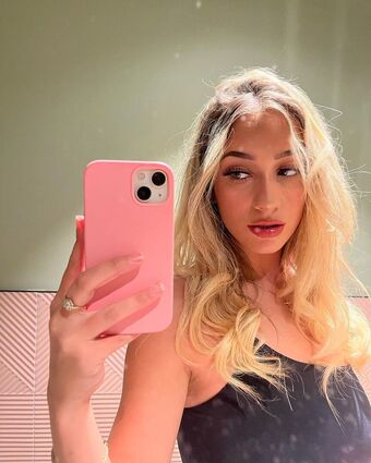 Grace Baker Photo Fuites Nudes OnlyFans 37