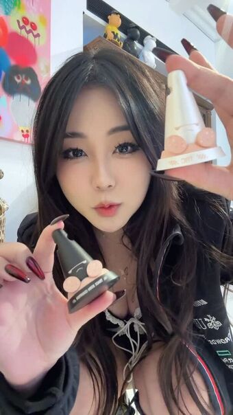 Hanavocado Photo Fuites Nudes OnlyFans 139