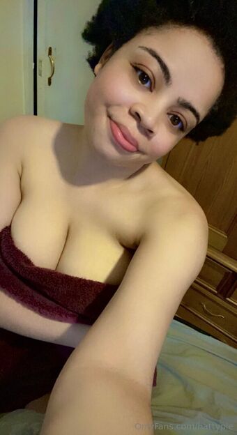 hattypie Photo Fuites Nudes OnlyFans 18