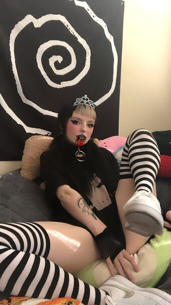 hexgirlfree