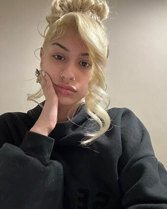 Hollynbanks Photo Fuites Nudes OnlyFans 1