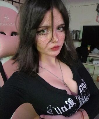 Httpsrrae Photo Fuites Nudes OnlyFans 21