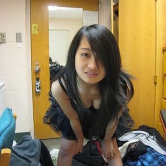 Huang Ke / Linhtrannn / Miserableoccasion